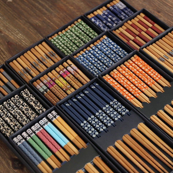 Elegant Japanese Bamboo Chopstick Set (5 Pairs)