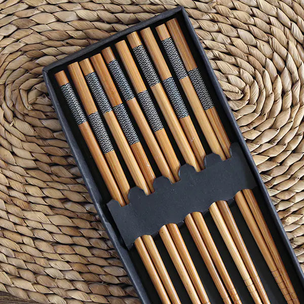 Elegant Japanese Bamboo Chopstick Set (5 Pairs)