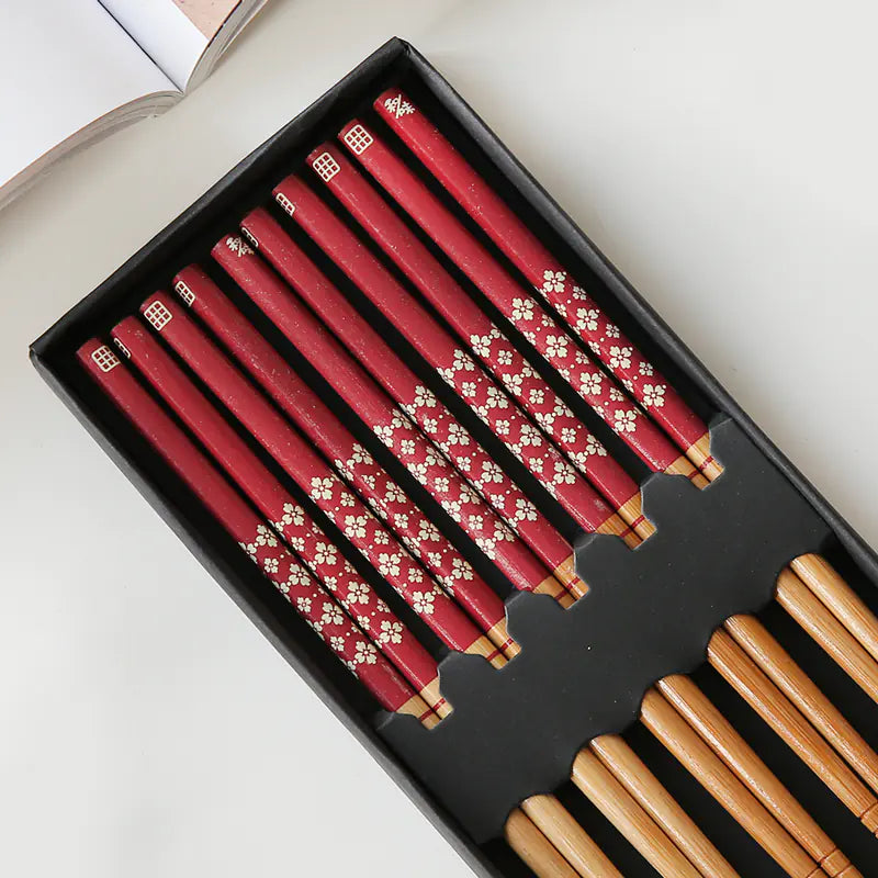 Elegant Japanese Bamboo Chopstick Set (5 Pairs)